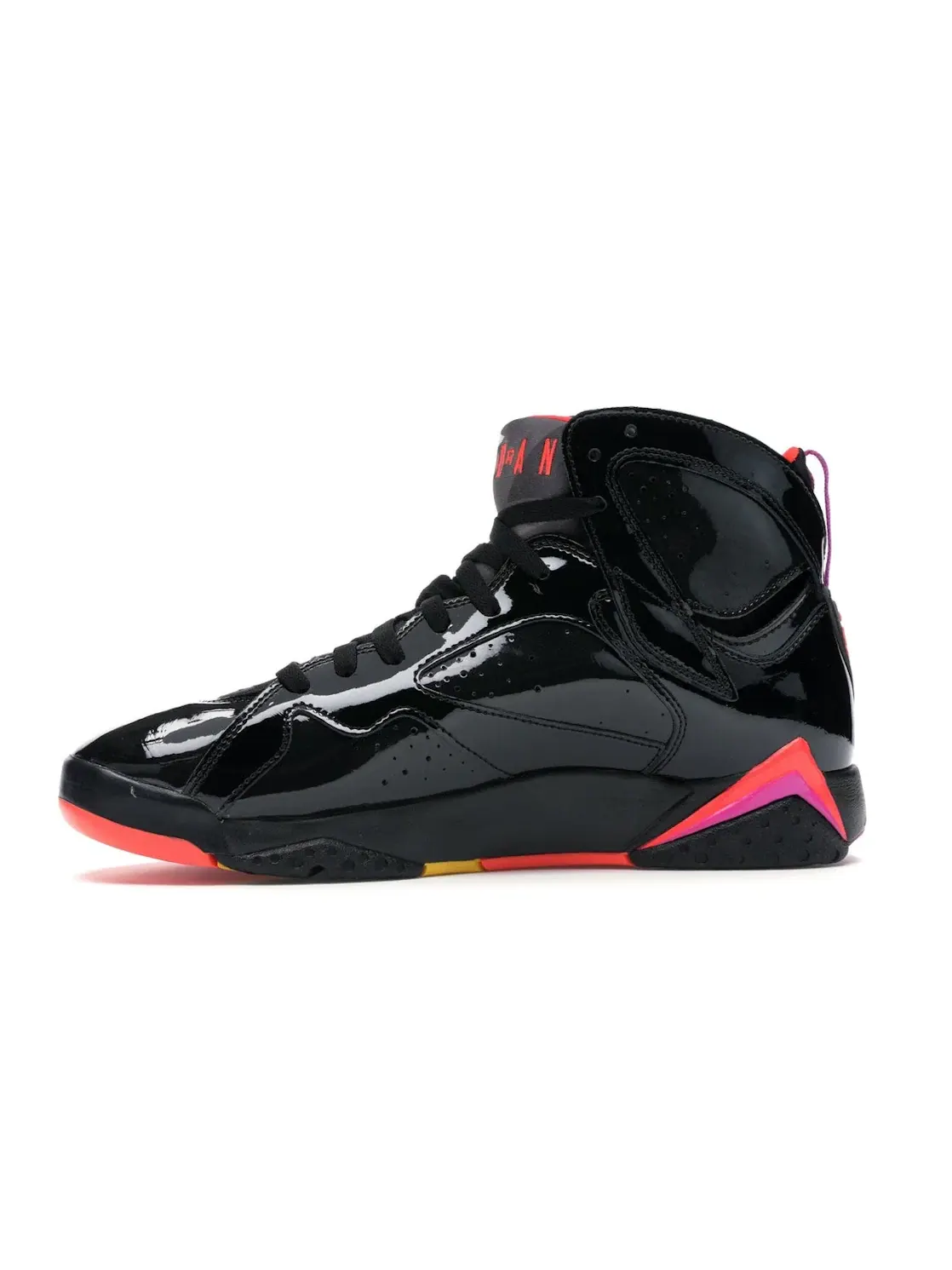 Женские кроссовки Lifestyle с патентованной кожей Jordan 7 Retro Jordan — изображение 3 из 4, черный/яркий--серый