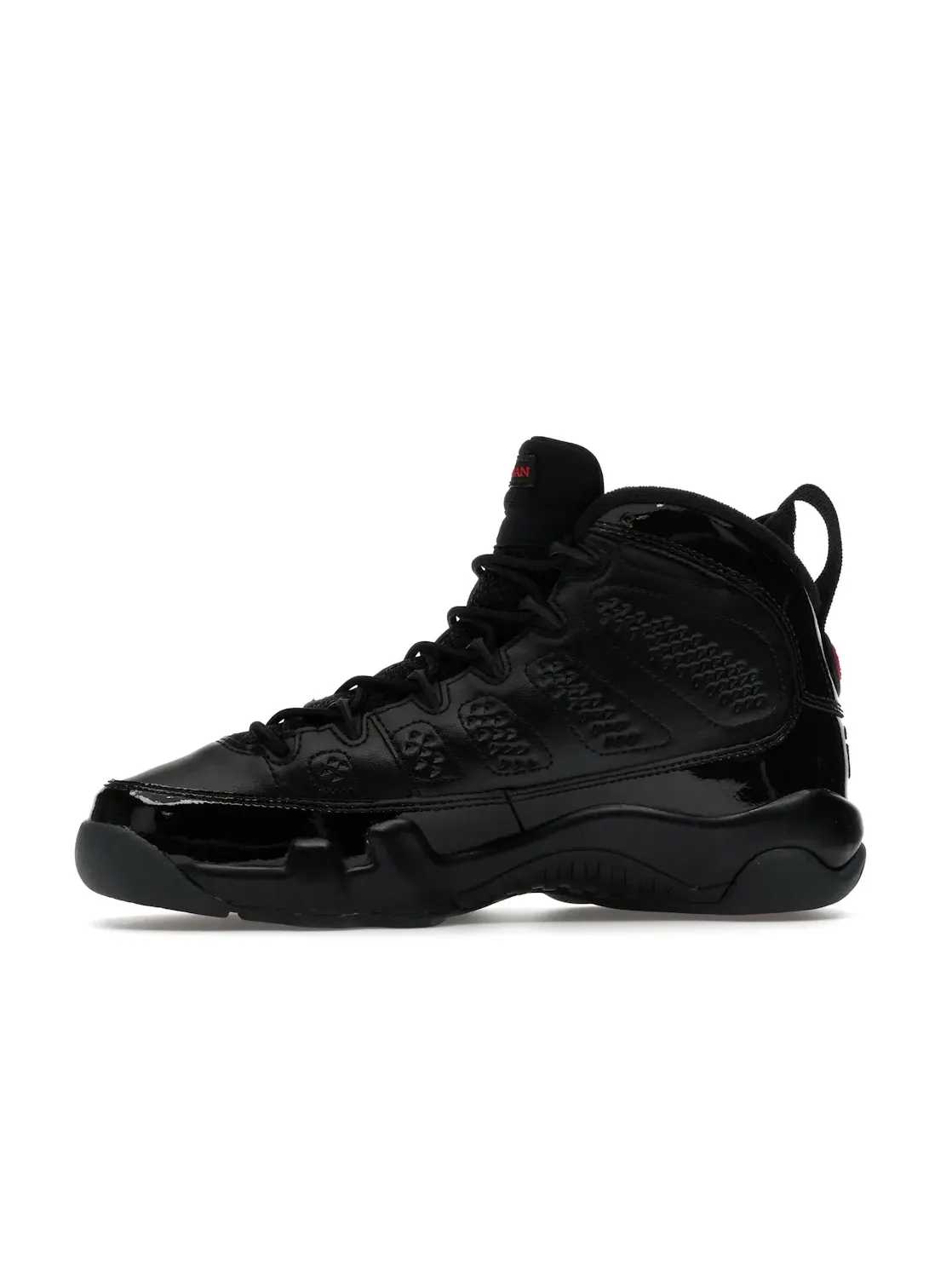 Детские кроссовки Lifestyle с патентной кожей Jordan 9 Retro — изображение 3 из 4, черный/красный