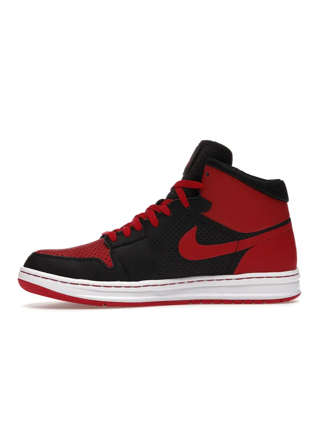 Мужские кроссовки Lifestyle Jordan Alpha 1 Jordan — изображение 3 из 4, черный/красный-белый