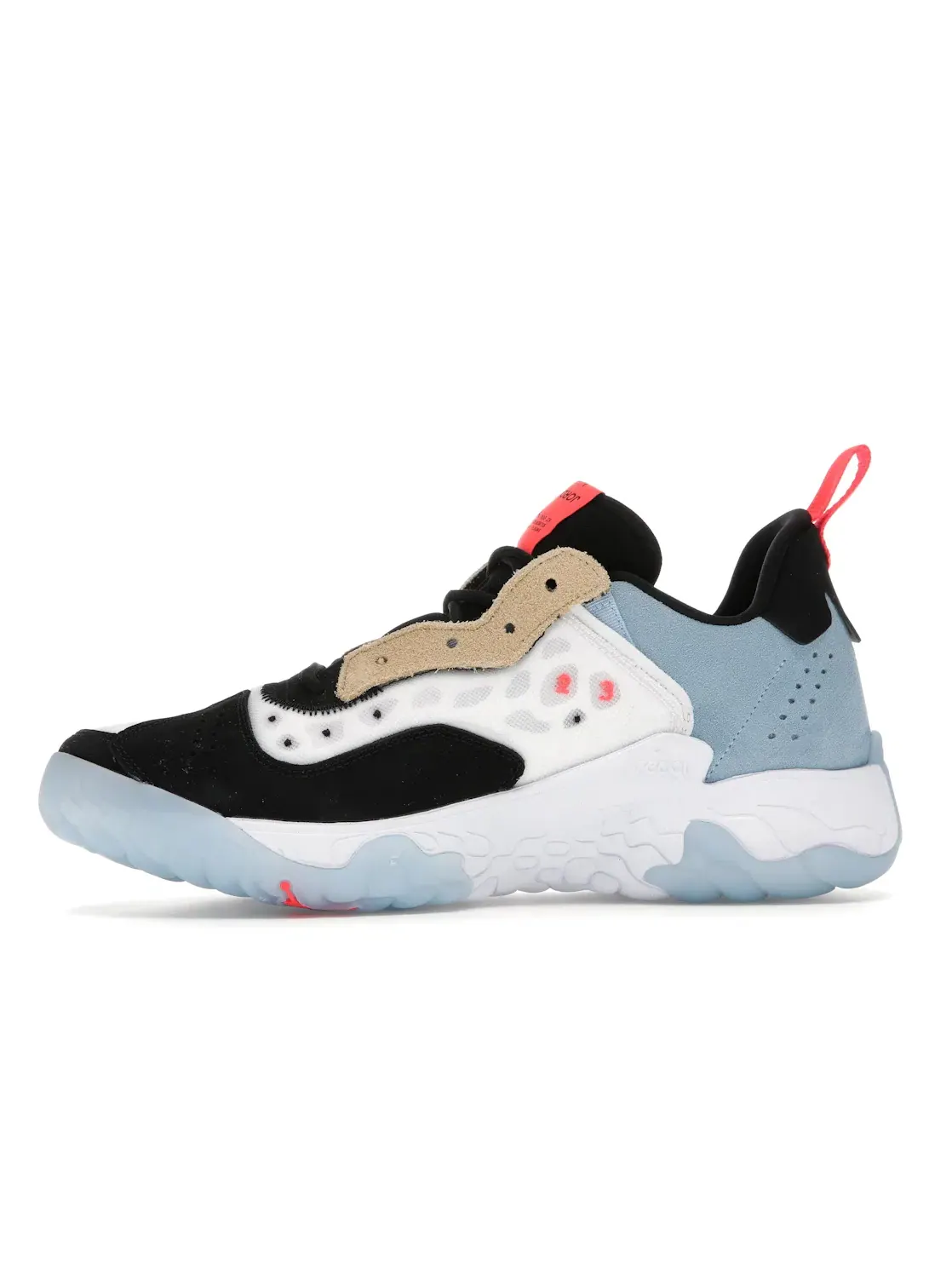 Мужские кроссовки с технологией React foam Jordan Delta 2 Jordan — изображение 3 из 4, белый/черный/бежевый