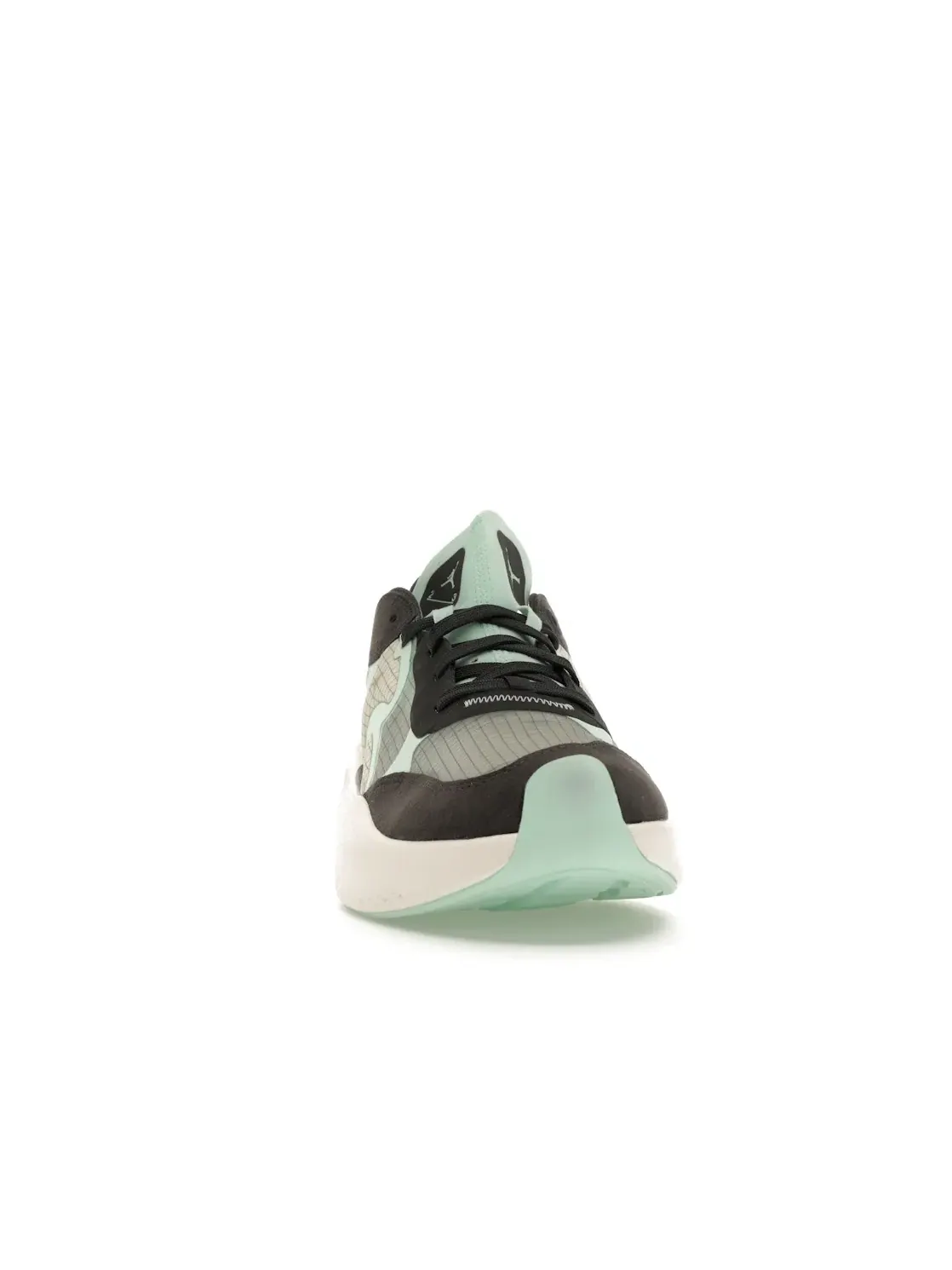 Мужские кроссовки Lifestyle Jordan Delta 3 Low Jordan, Anthracite/Mint Foam-Sail-Coconut Milk — изображение 2 из 4