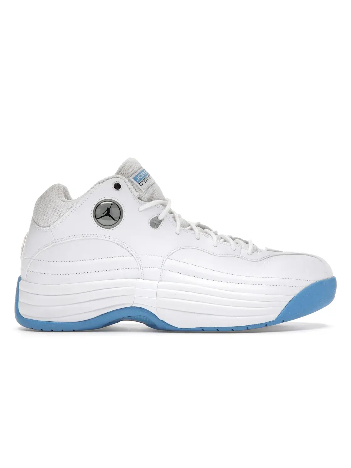 Мужские кроссовки Lifestyle Jordan Jumpman Team 1 UNC Jordan — изображение 1 из 4, белый/черный-синий-серый