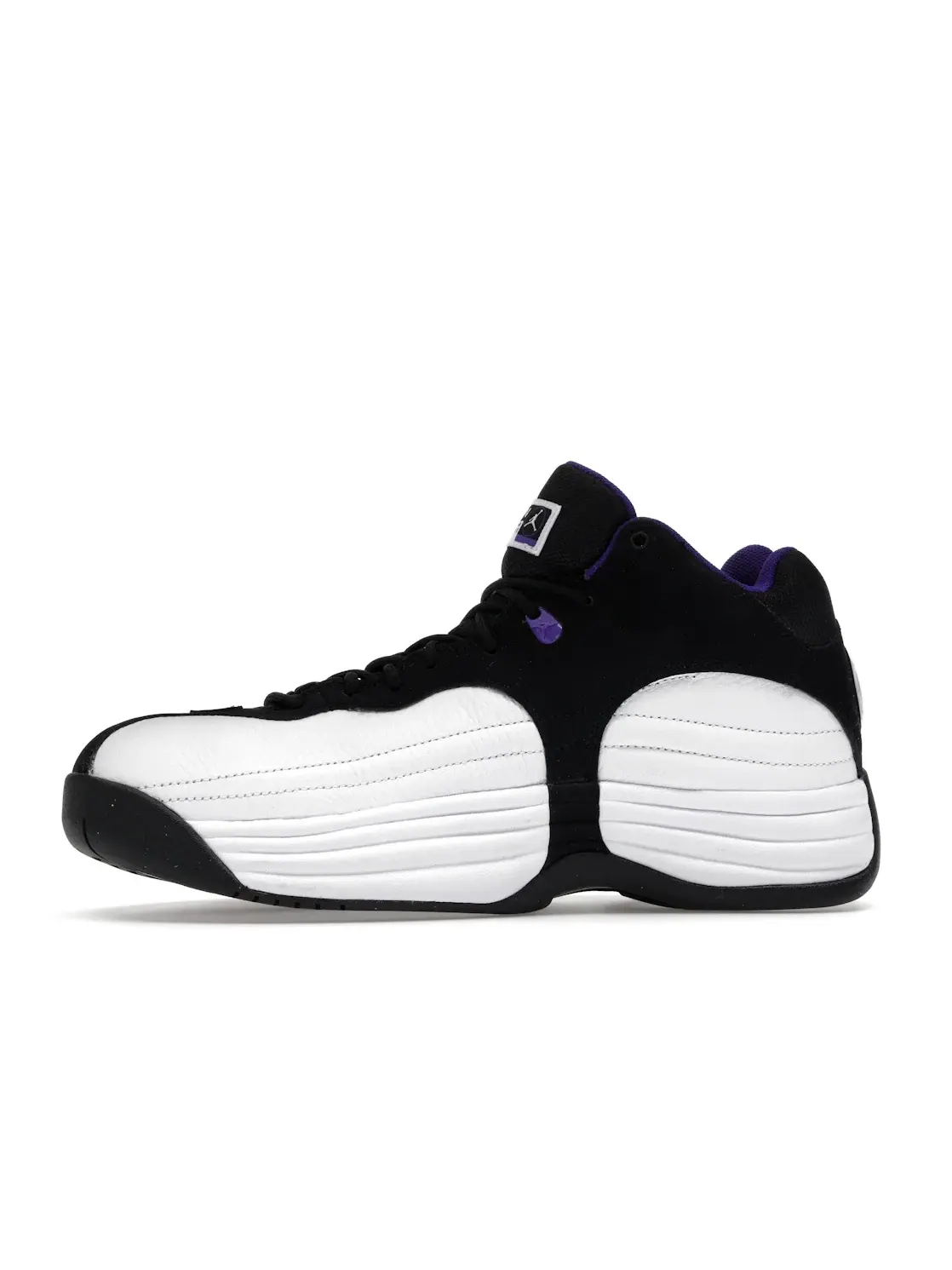 Мужские кроссовки для повседневной носки Jordan Jumpman Team 1 Jordan — изображение 3 из 4, белый/черный/фиолетовый