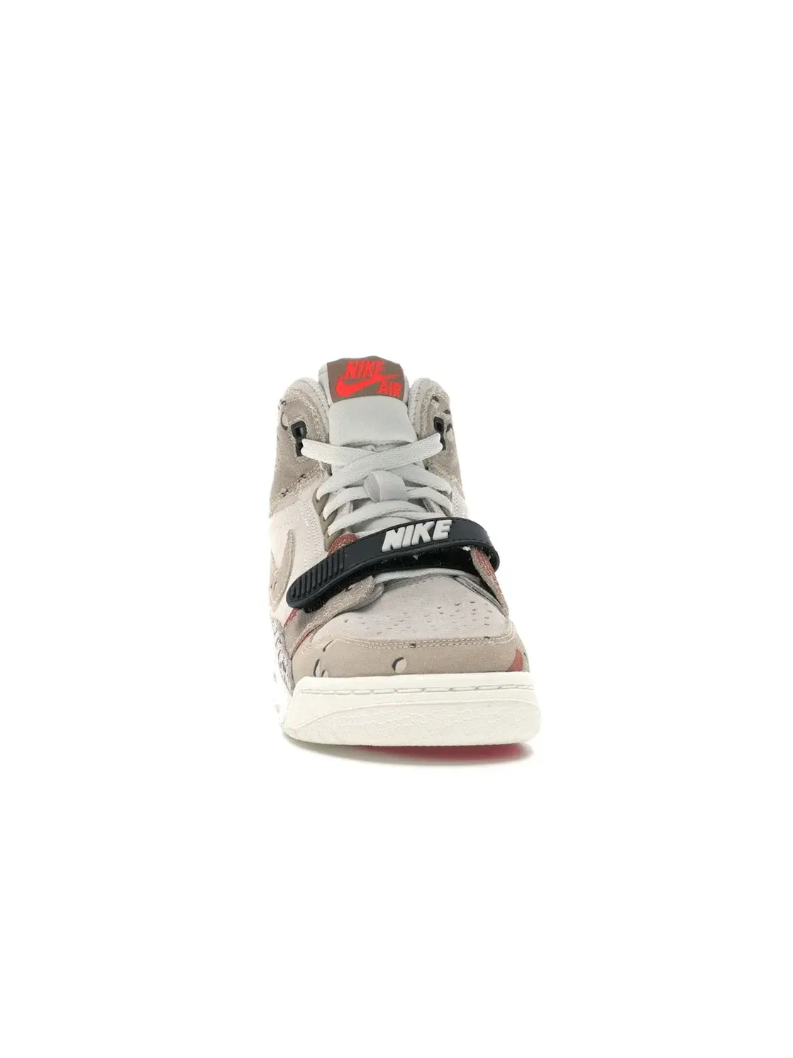 Детские кроссовки Lifestyle с принтом Jordan Legacy 312 Desert Camo, Sail/Desert Camo-Infrared 23 — изображение 2 из 4
