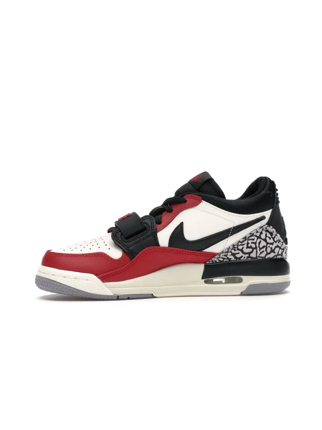 Детские кроссовки Lifestyle с принтом Jordan Legacy 312 Low Jordan — изображение 3 из 4, белый/черный-красный