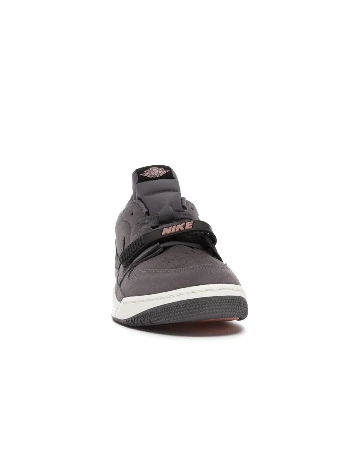 Мужские кроссовки Lifestyle Jordan Legacy 312 Low Jordan, Gunsmoke/Coral Stardust-Light Bone-Anthracite — изображение 2 из 4