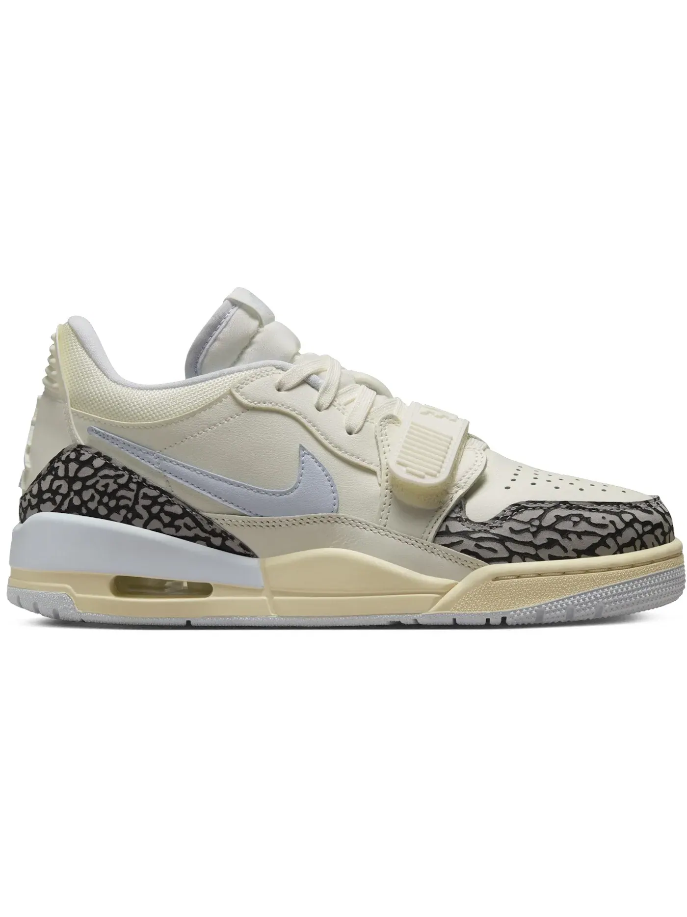 Женские кроссовки Lifestyle Jordan Legacy 312 Low Jordan