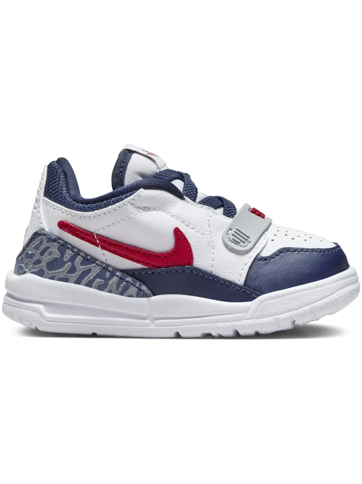 Детские кроссовки Lifestyle White/Midnight Navy/Wolf Grey/Varsity Red Jordan — изображение 1 из 1