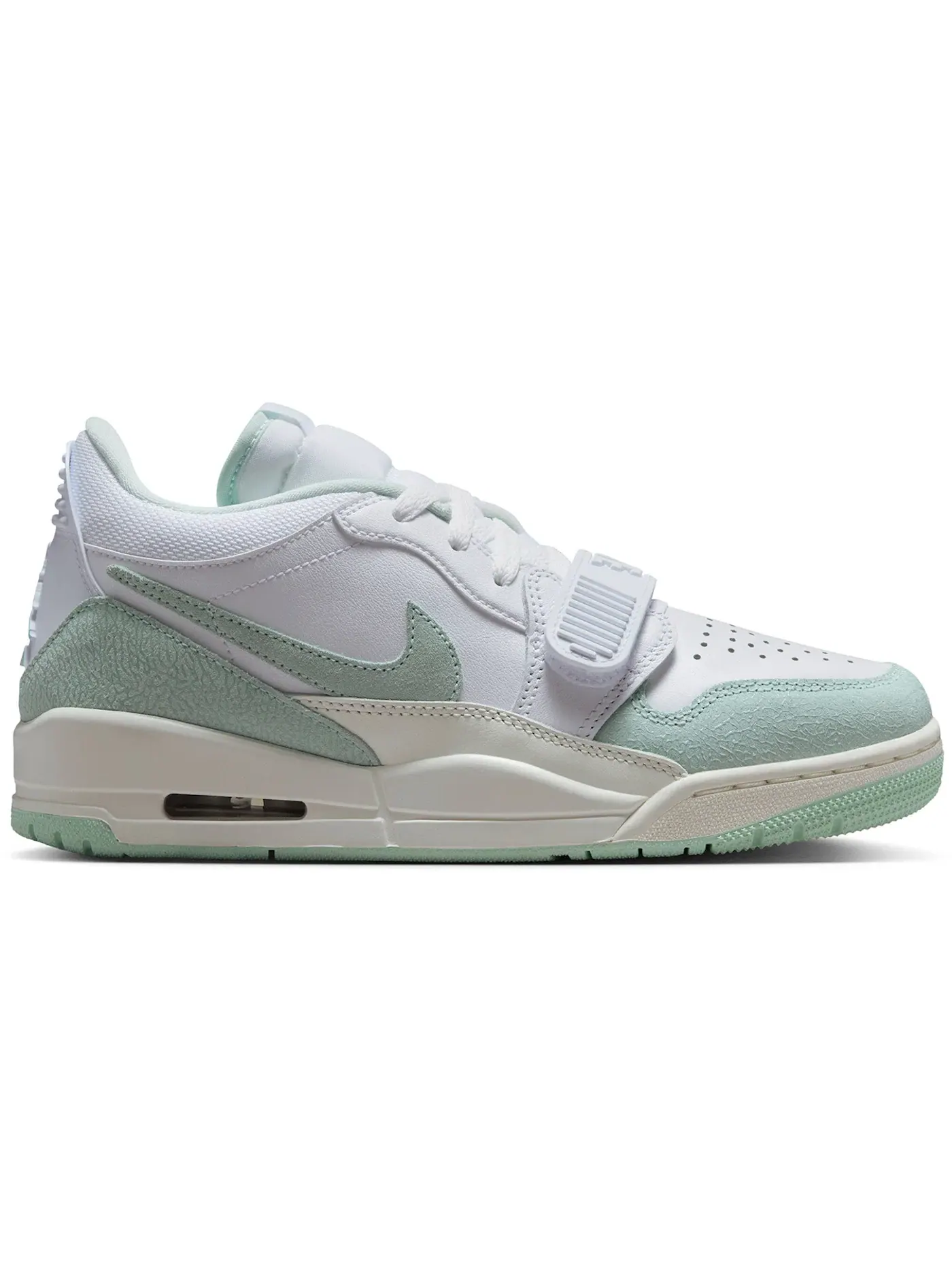 Женские Кроссовки Lifestyle Jordan Legacy 312 Low Jordan