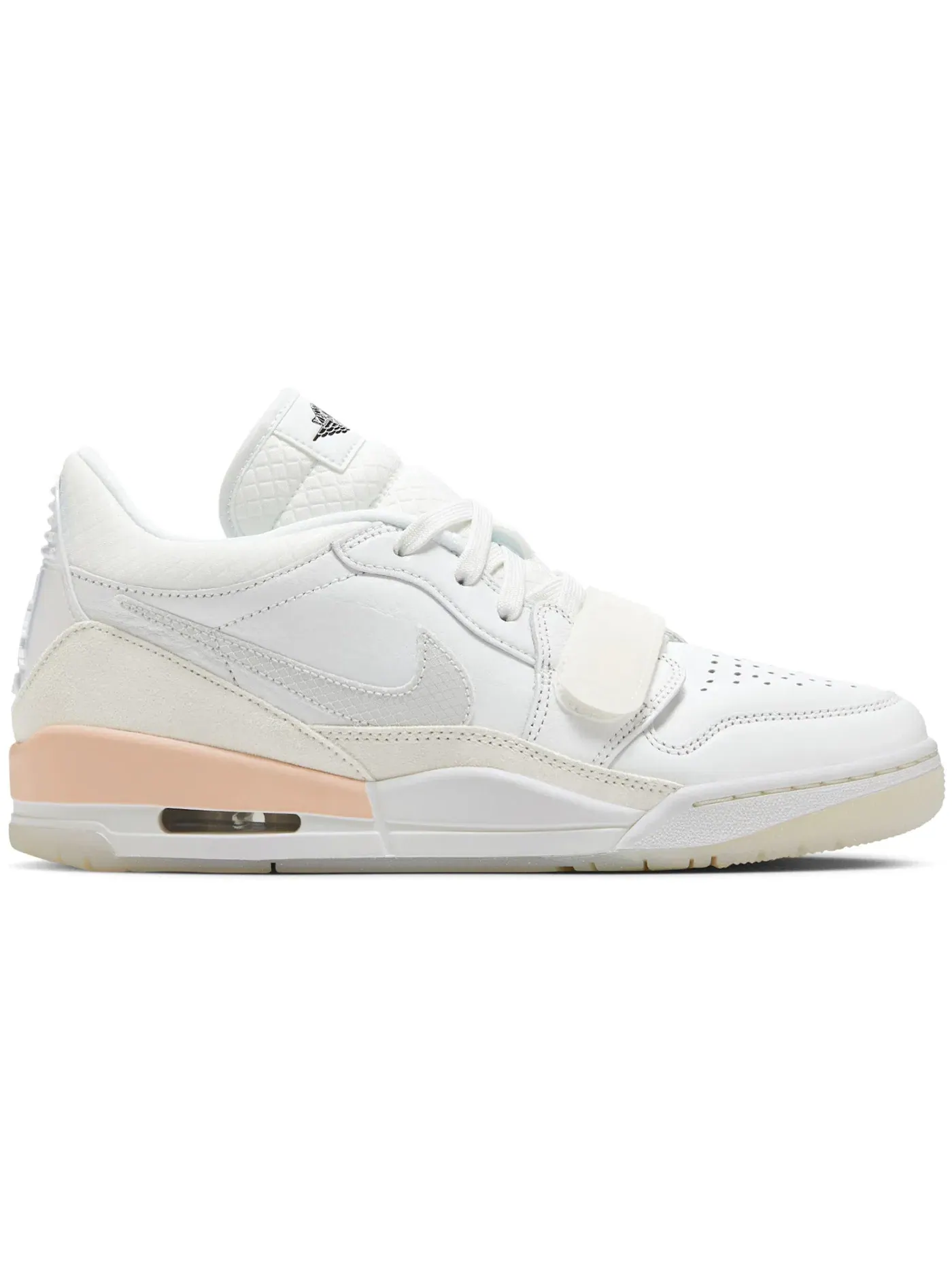 Женские кроссовки Lifestyle Jordan Legacy 312 Low