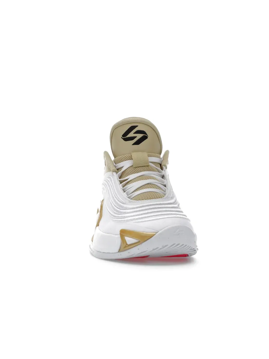 Мужские кроссовки для баскетбола Jordan Luka 3 SE Jordan — изображение 2 из 4