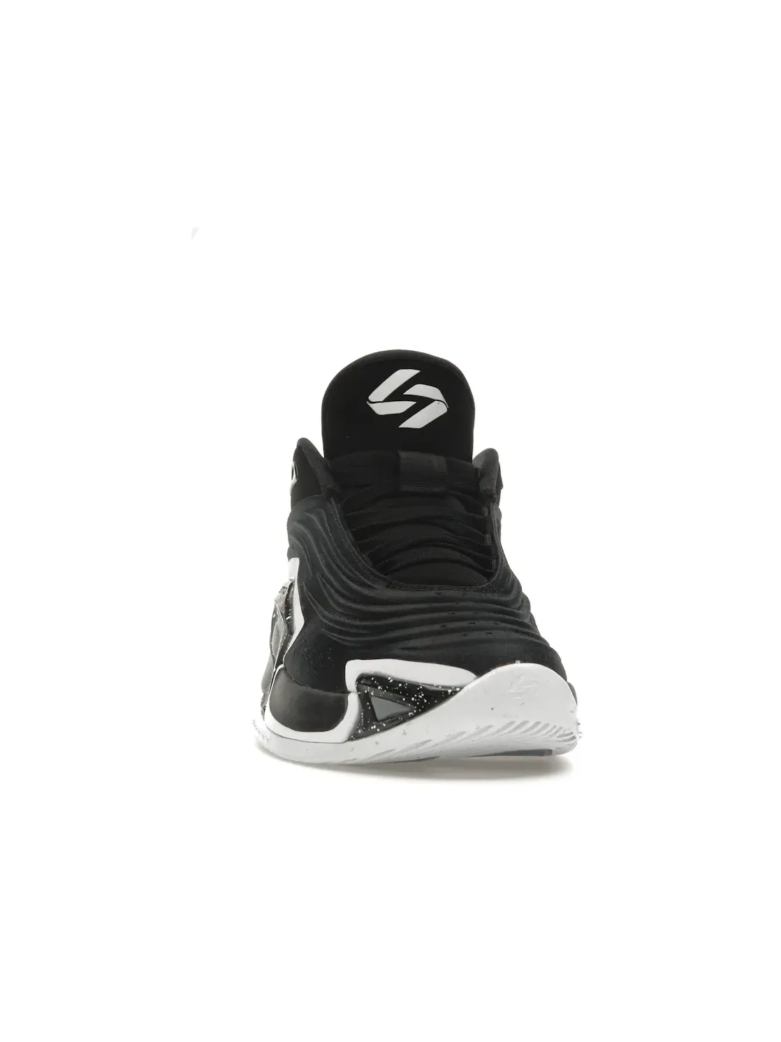 Мужские кроссовки для баскетбола Jordan Luka 3 Jordan — изображение 2 из 4, черный/серый/серый/белый