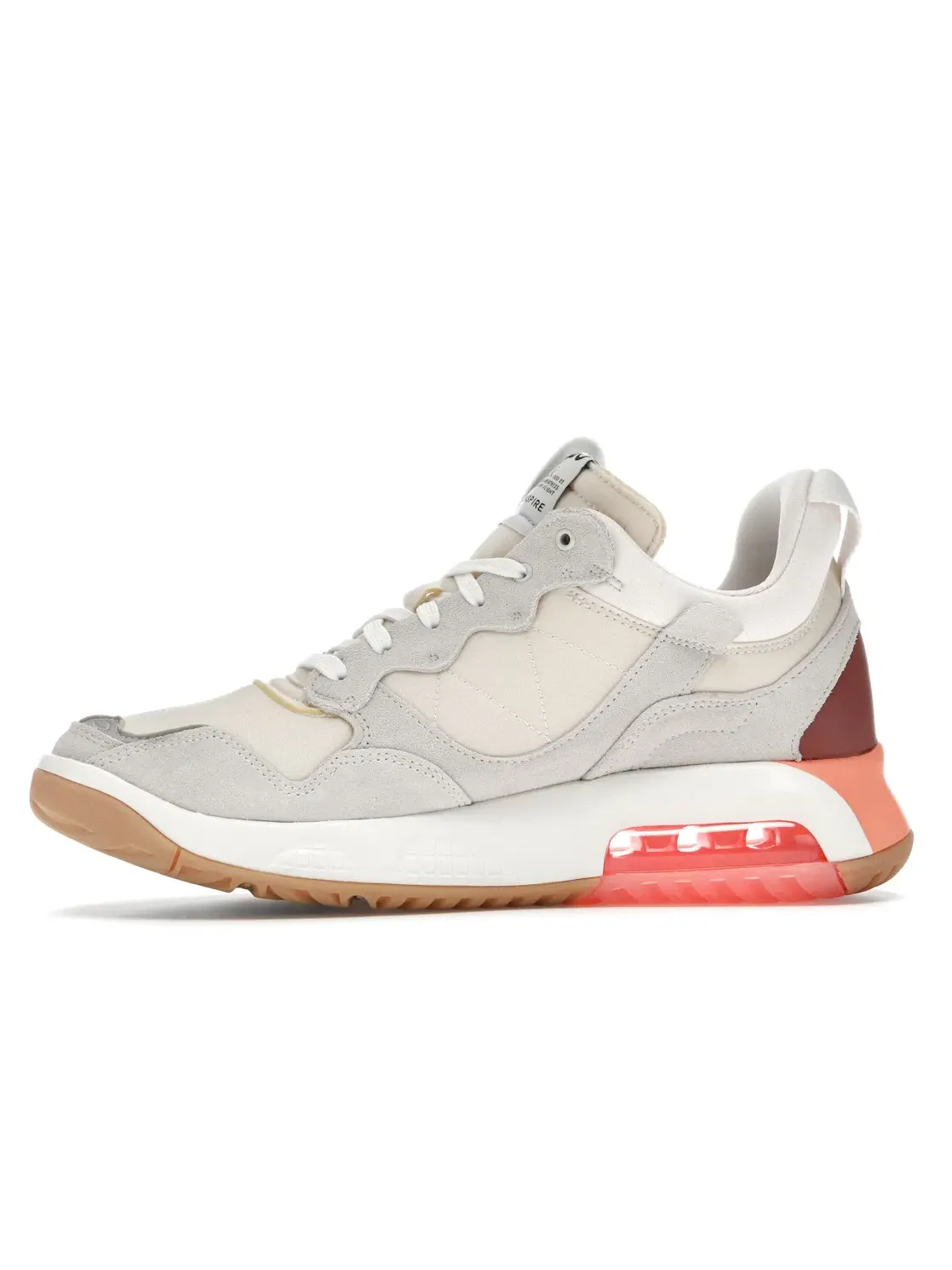 Мужские кроссовки Lifestyle с деконструированным верхом Jordan MA2 Jordan, Natural/Natural/Infrared-Gum — изображение 3 из 4