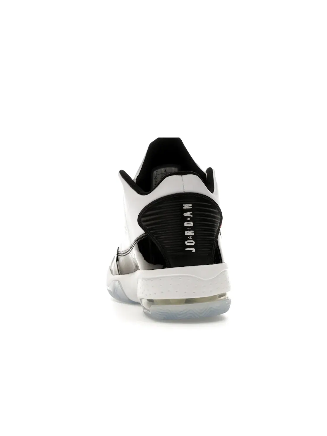 Мужские кроссовки Lifestyle с контрастным дизайном Jordan Max Aura 2 Jordan — изображение 4 из 4, белый/черный/красный