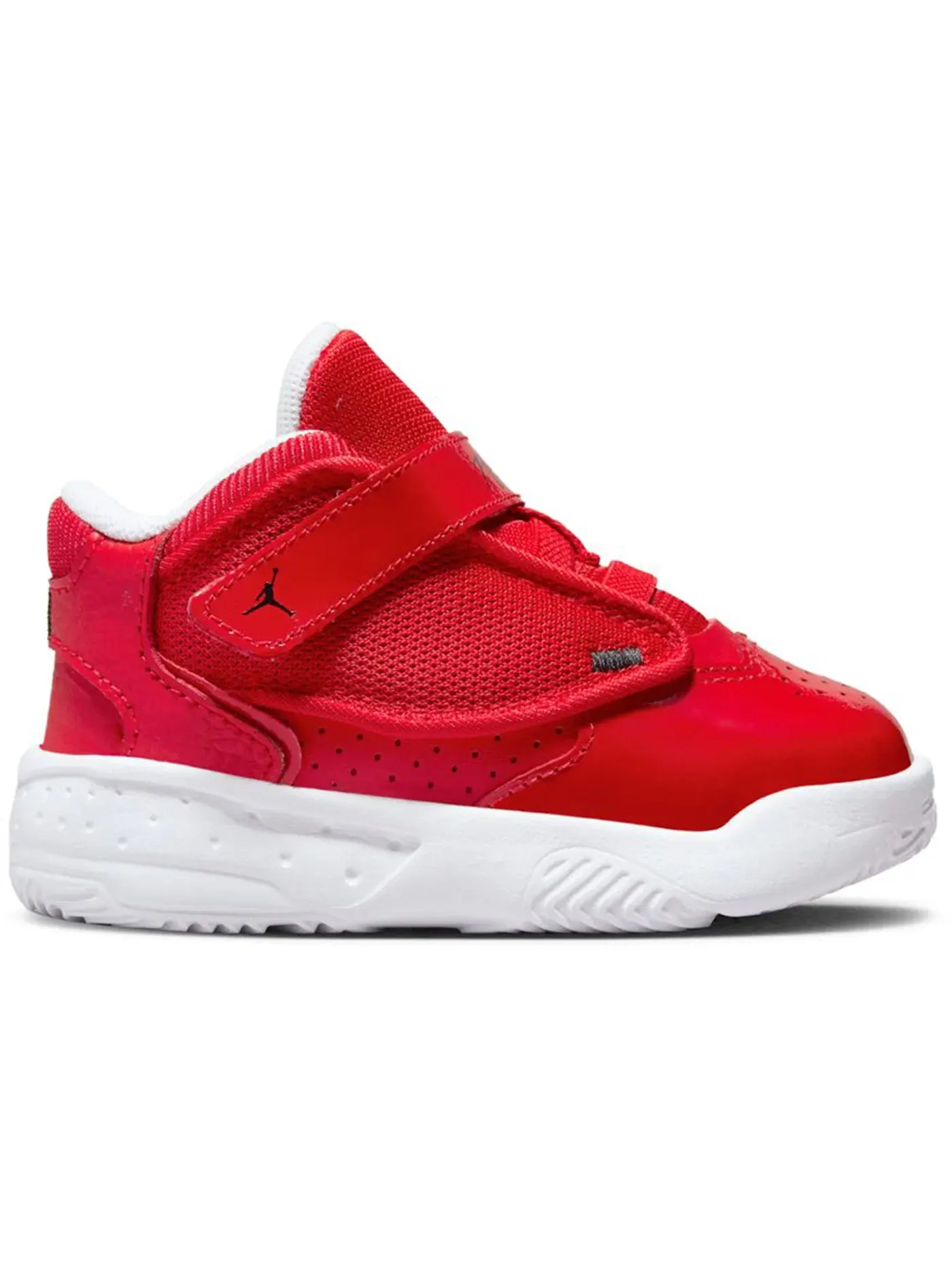 Детские кроссовки Lifestyle Jordan Max Aura 4 Jordan — изображение 1 из 2, красный/черный-белый