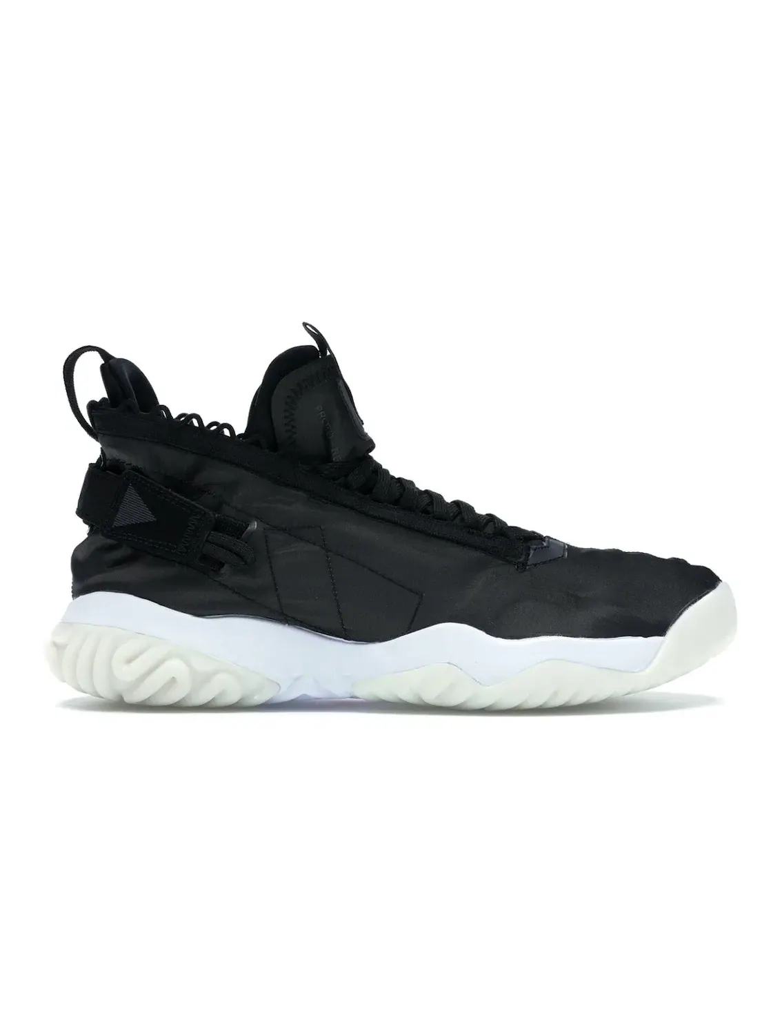 Мужские кроссовки Lifestyle с прототипным дизайном Jordan Proto React Jordan — изображение 1 из 4, черный/белый