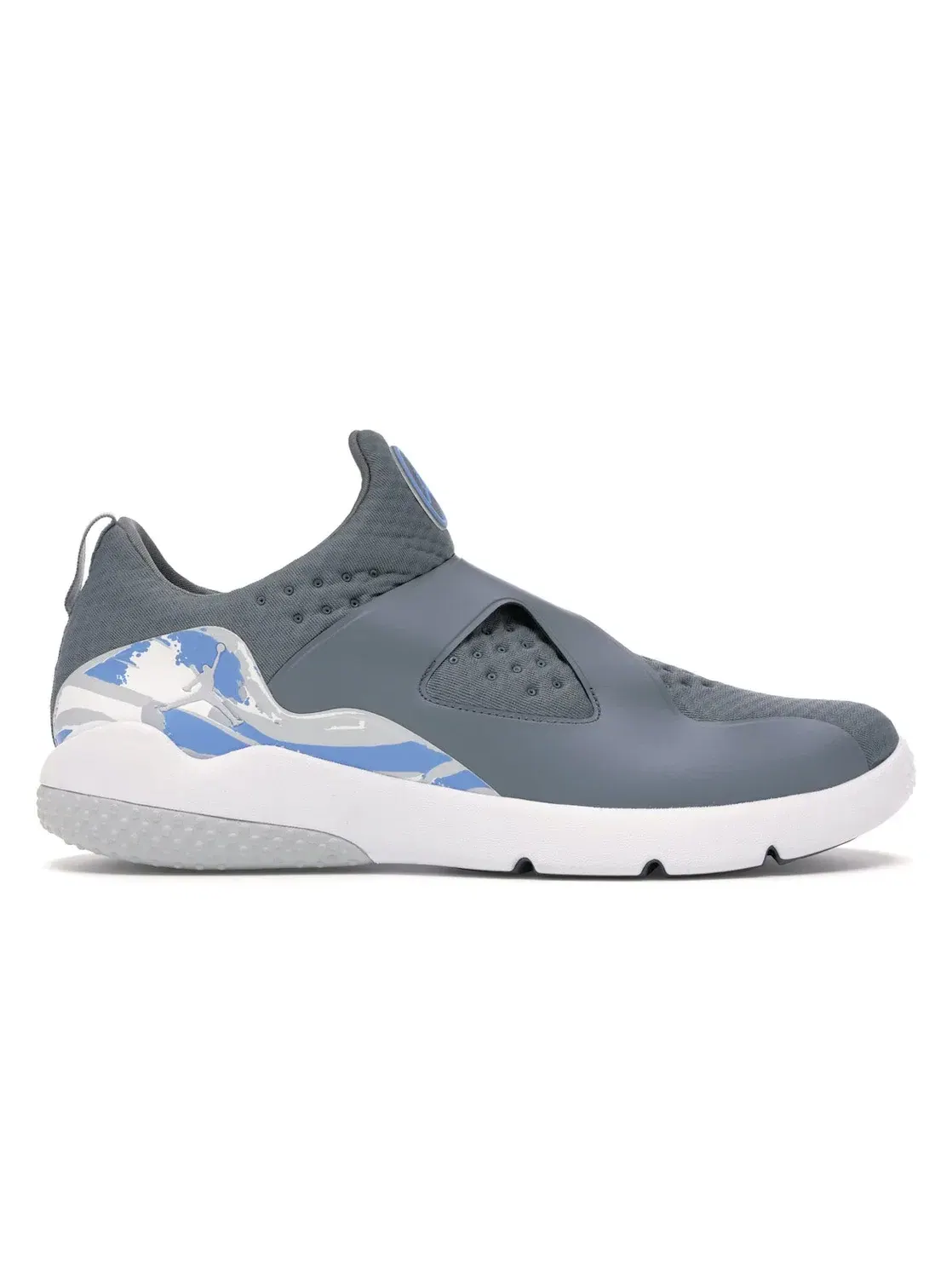 Мужские кроссовки Lifestyle Jordan Trainer Essential Jordan — изображение 1 из 4, серый/платиновый-белый