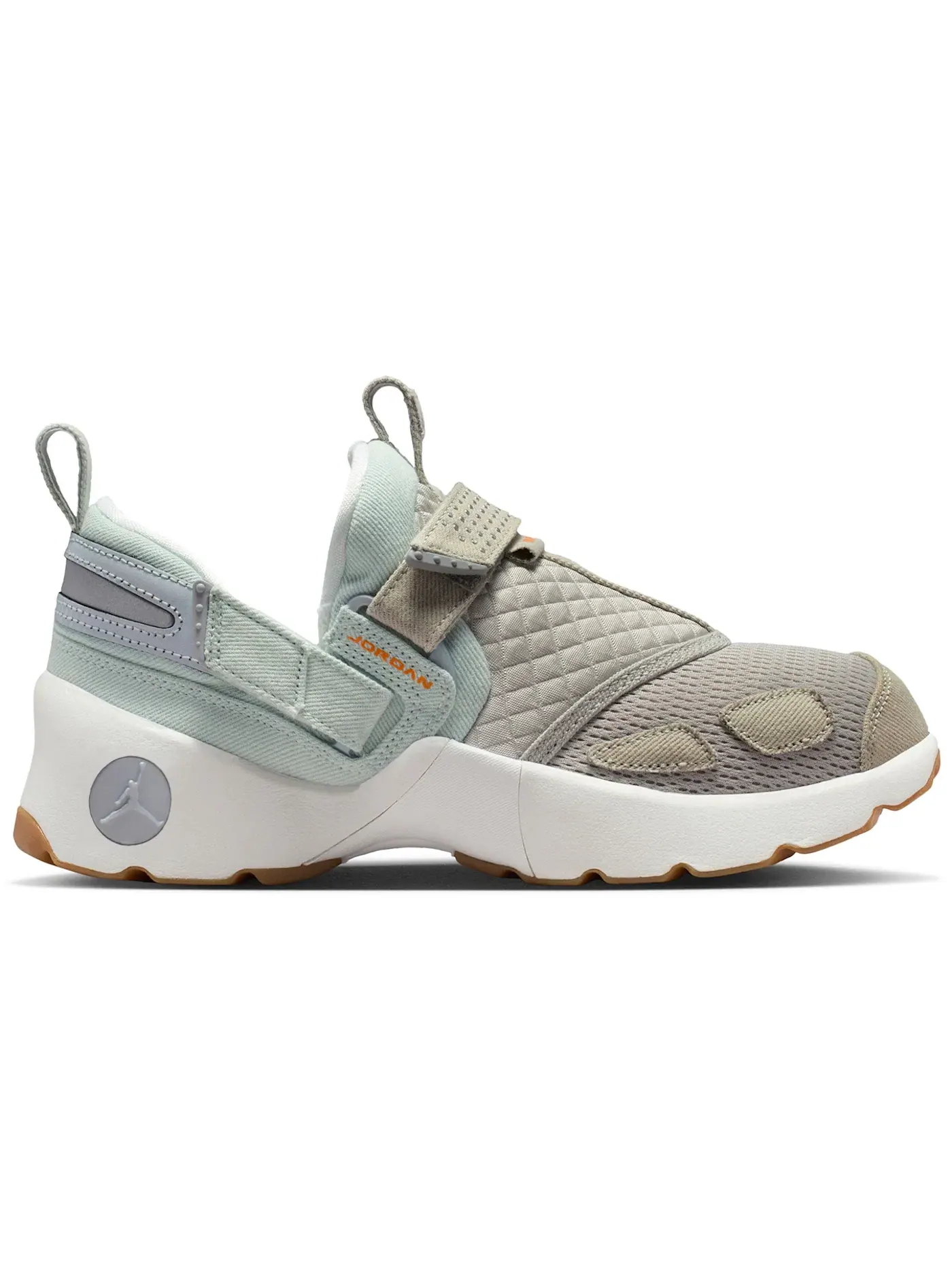Женские кроссовки Lifestyle Jordan Trunner LX