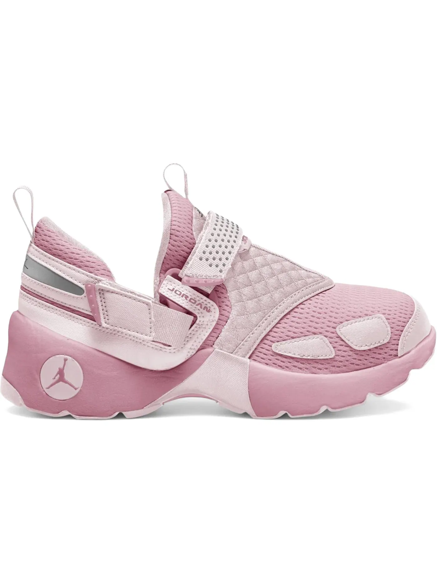 Женские кроссовки Lifestyle Jordan Trunner LX Jordan