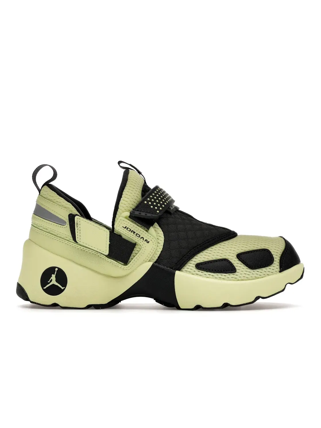 Женские кроссовки для активного отдыха Jordan Trunner LX Jordan