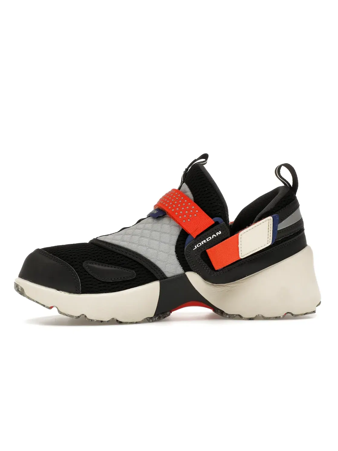 Женские кроссовки Lifestyle Jordan Trunner LX Rare Air Jordan — изображение 3 из 4
