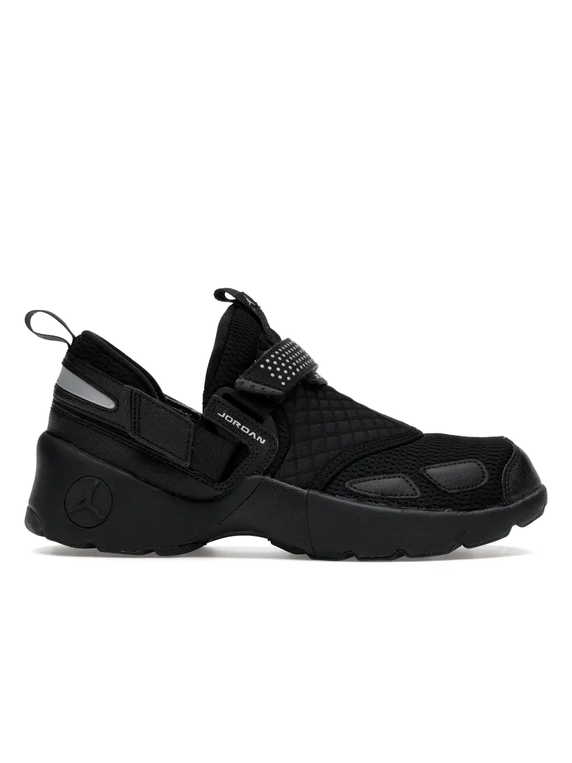 Женские кроссовки Lifestyle Jordan Trunner LX Jordan