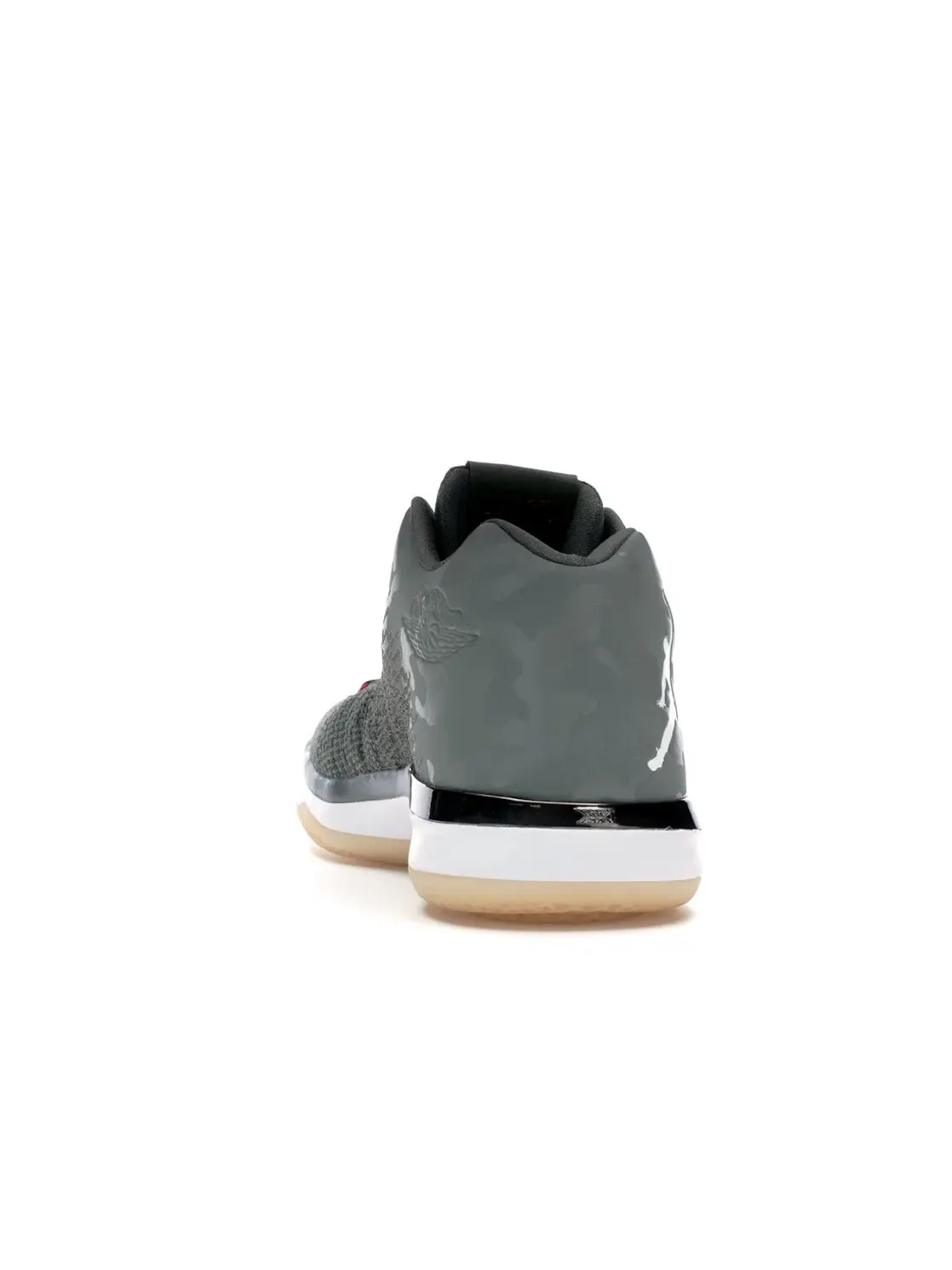 Мужские кроссовки с камуфляжным принтом Jordan XXX1 Low Jordan — изображение 4 из 4, белый-темный-красный