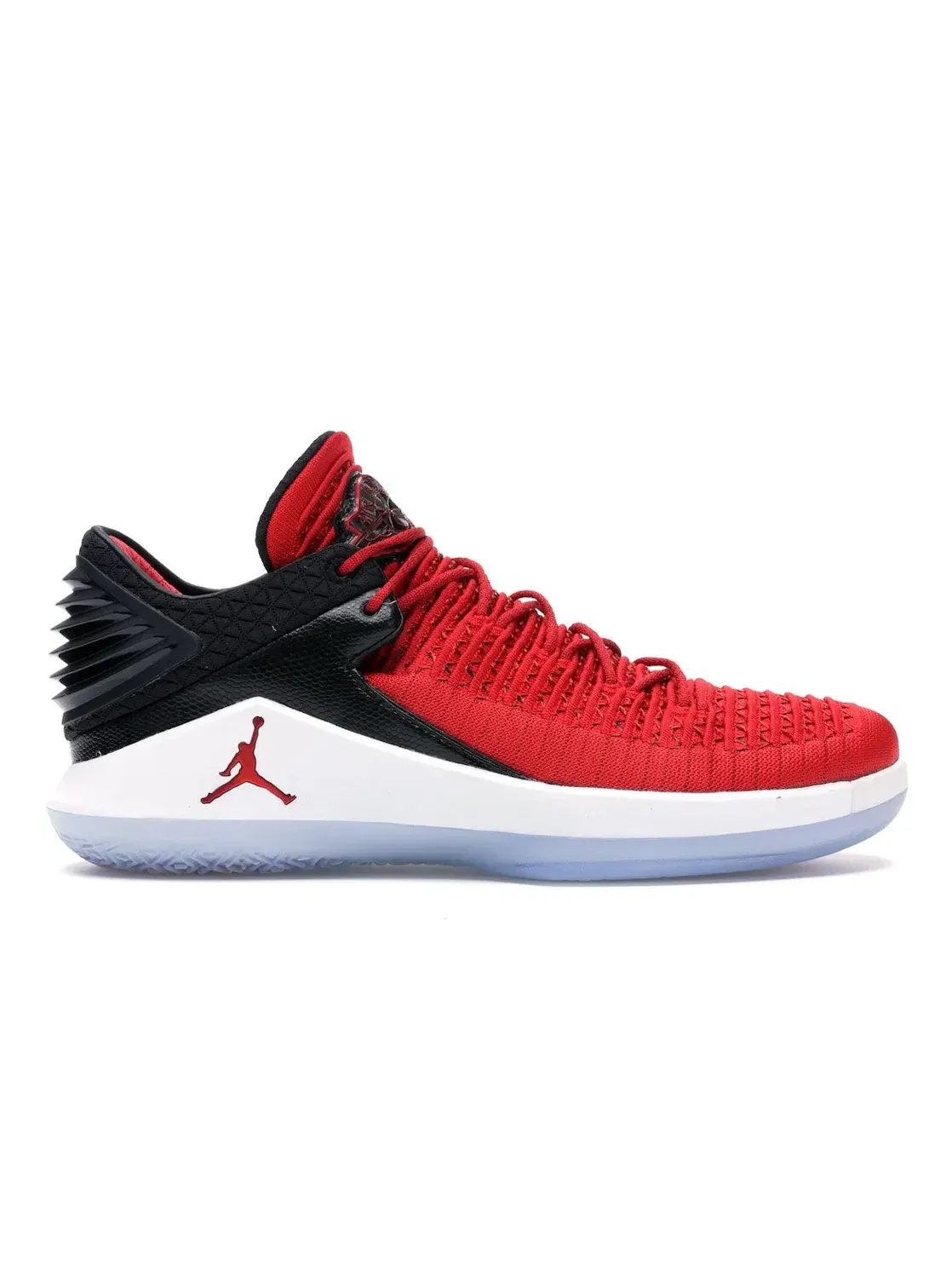 Мужские кроссовки с высокими характеристиками Jordan XXXII Low Jordan — изображение 1 из 4