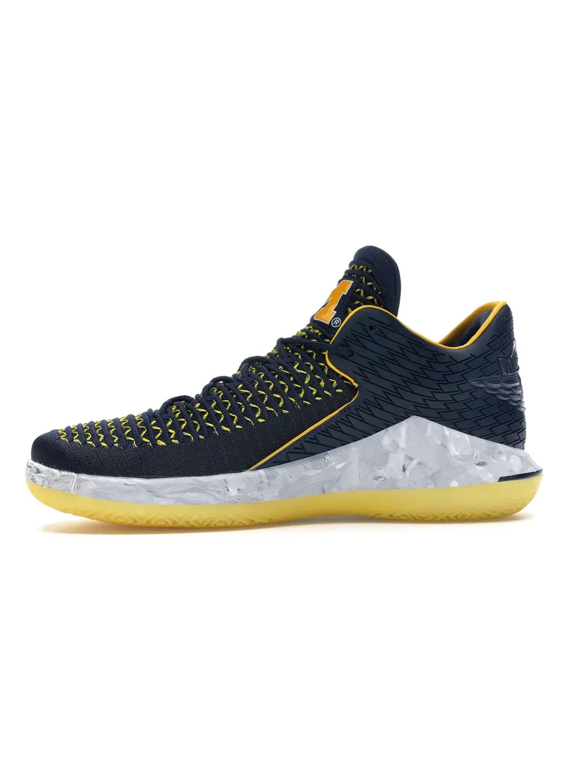 Мужские баскетбольные кроссовки с амортизацией Jordan XXXII Low Jordan — изображение 3 из 4