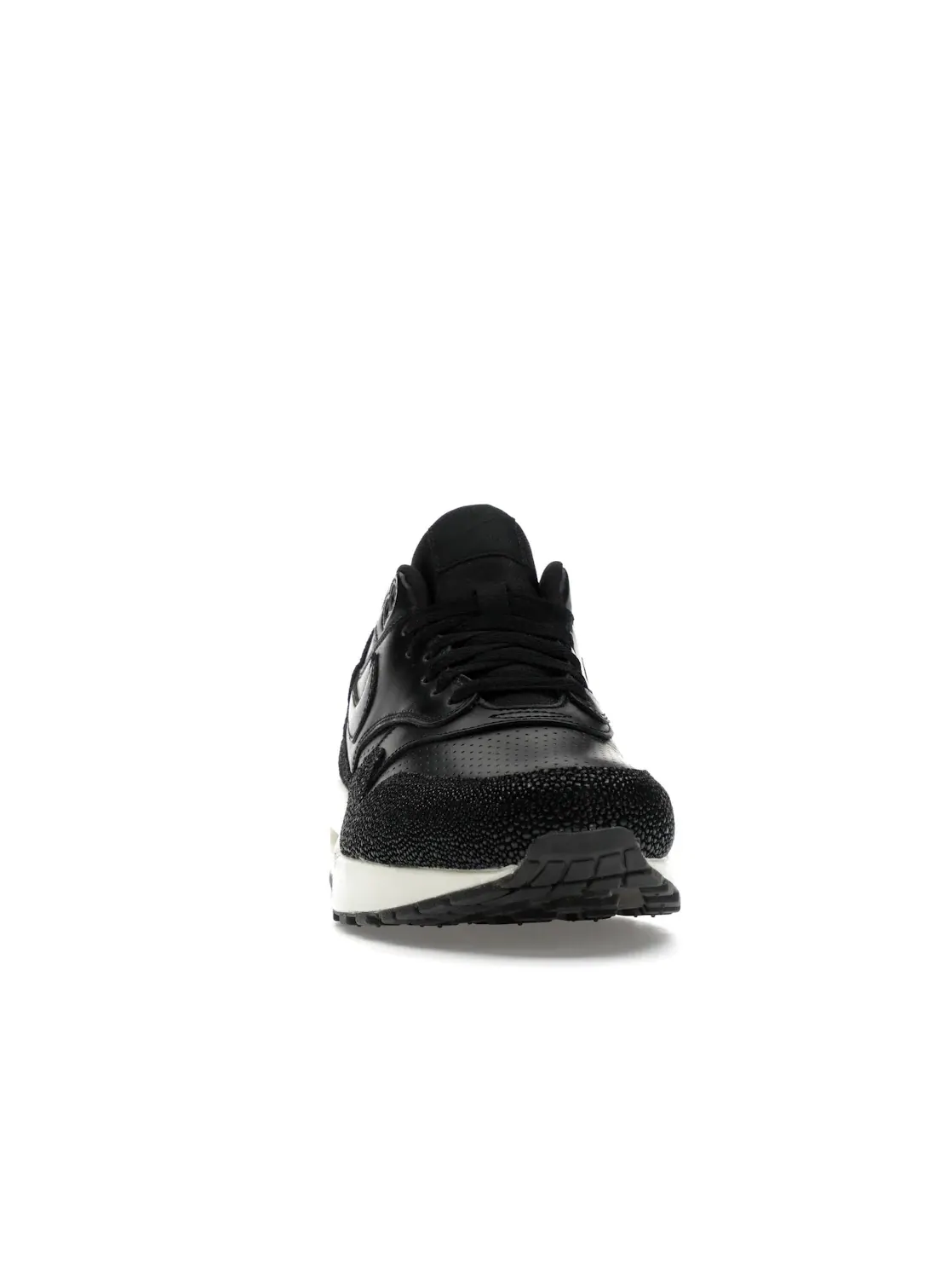 Мужские кроссовки Lifestyle Nike Air Max 1 — изображение 2 из 4, черный/черный/черный