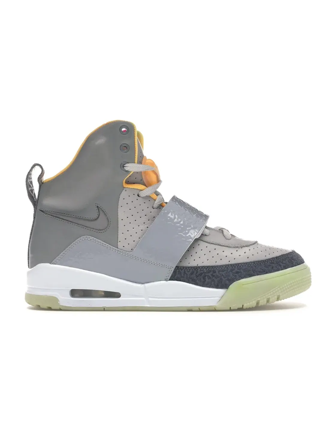 Мужские кроссовки Lifestyle Nike Air Yeezy 1 — изображение 1 из 4