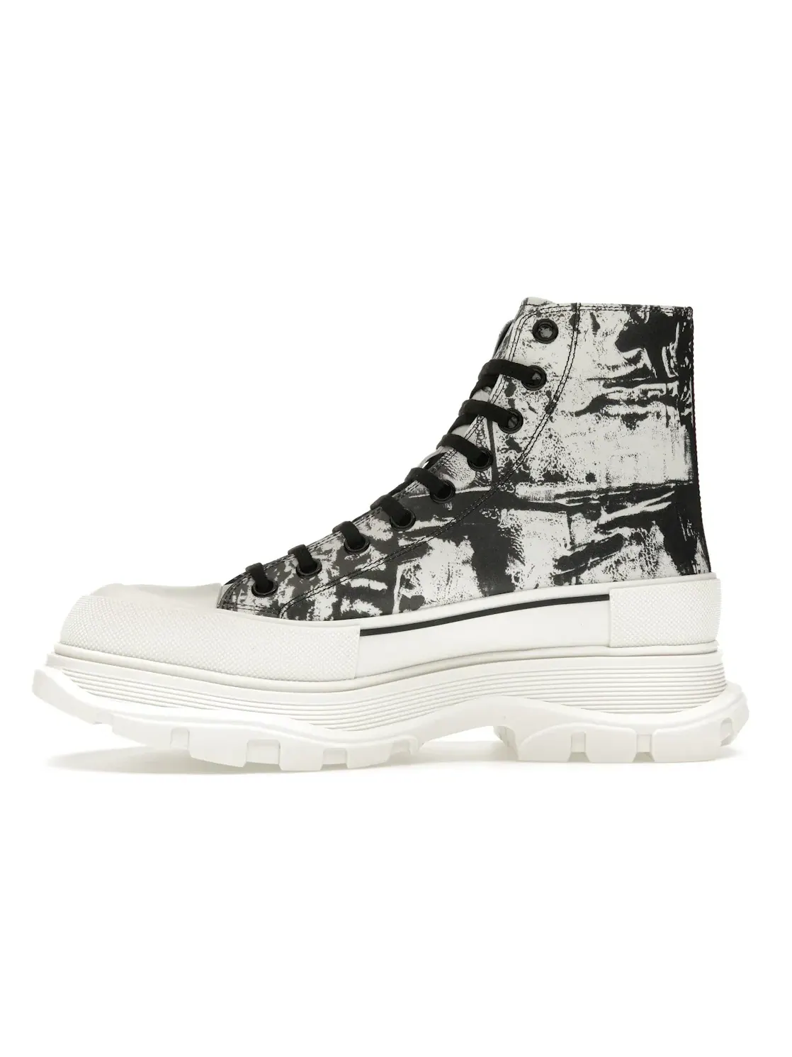 Мужские ботинки Graffiti Tread Slick Boot Alexander McQueen — изображение 3 из 4, белый/черный