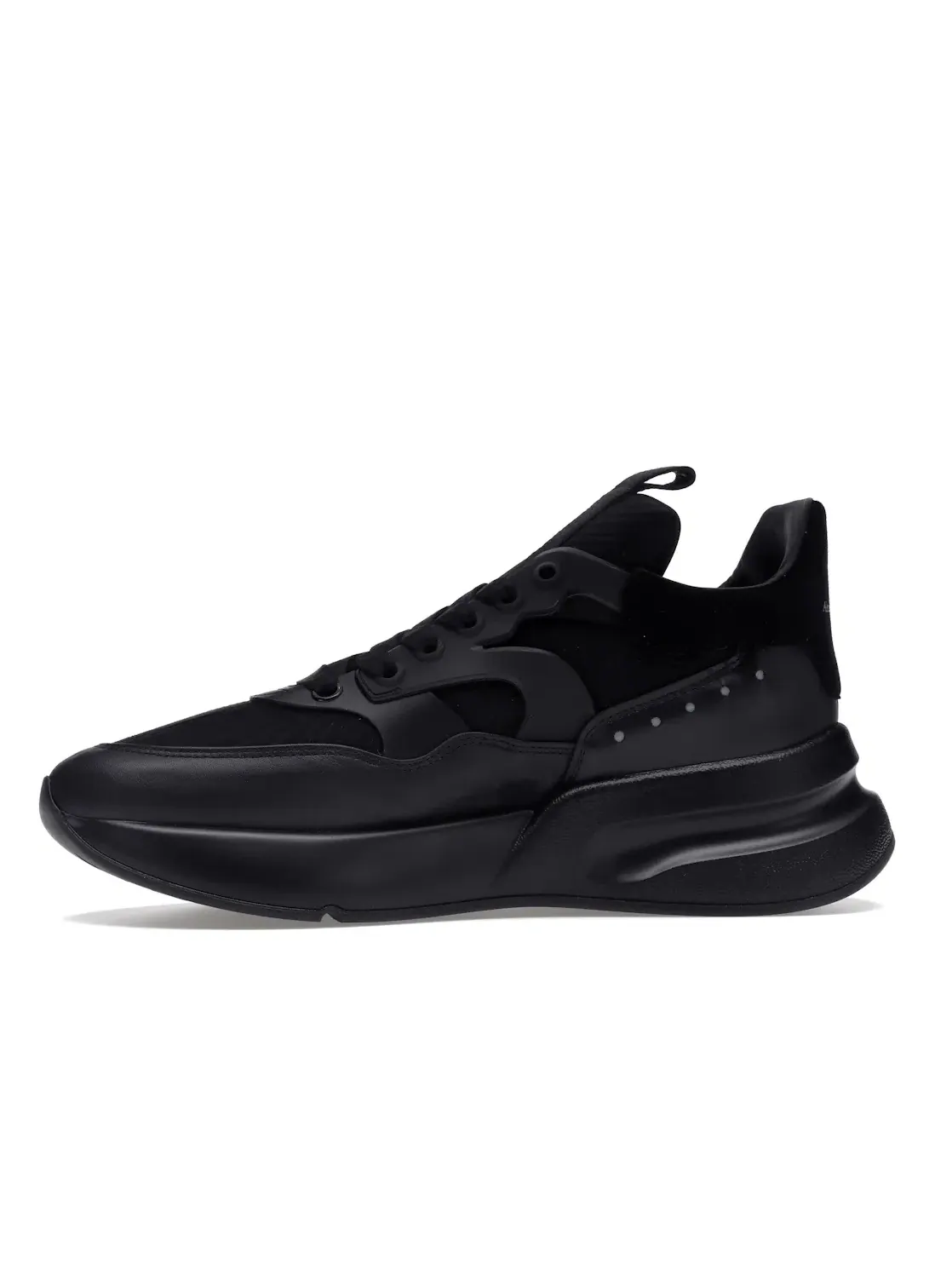 Мужские кроссовки на шнуровке Alexander McQueen Oversized Runner — изображение 3 из 4, черный