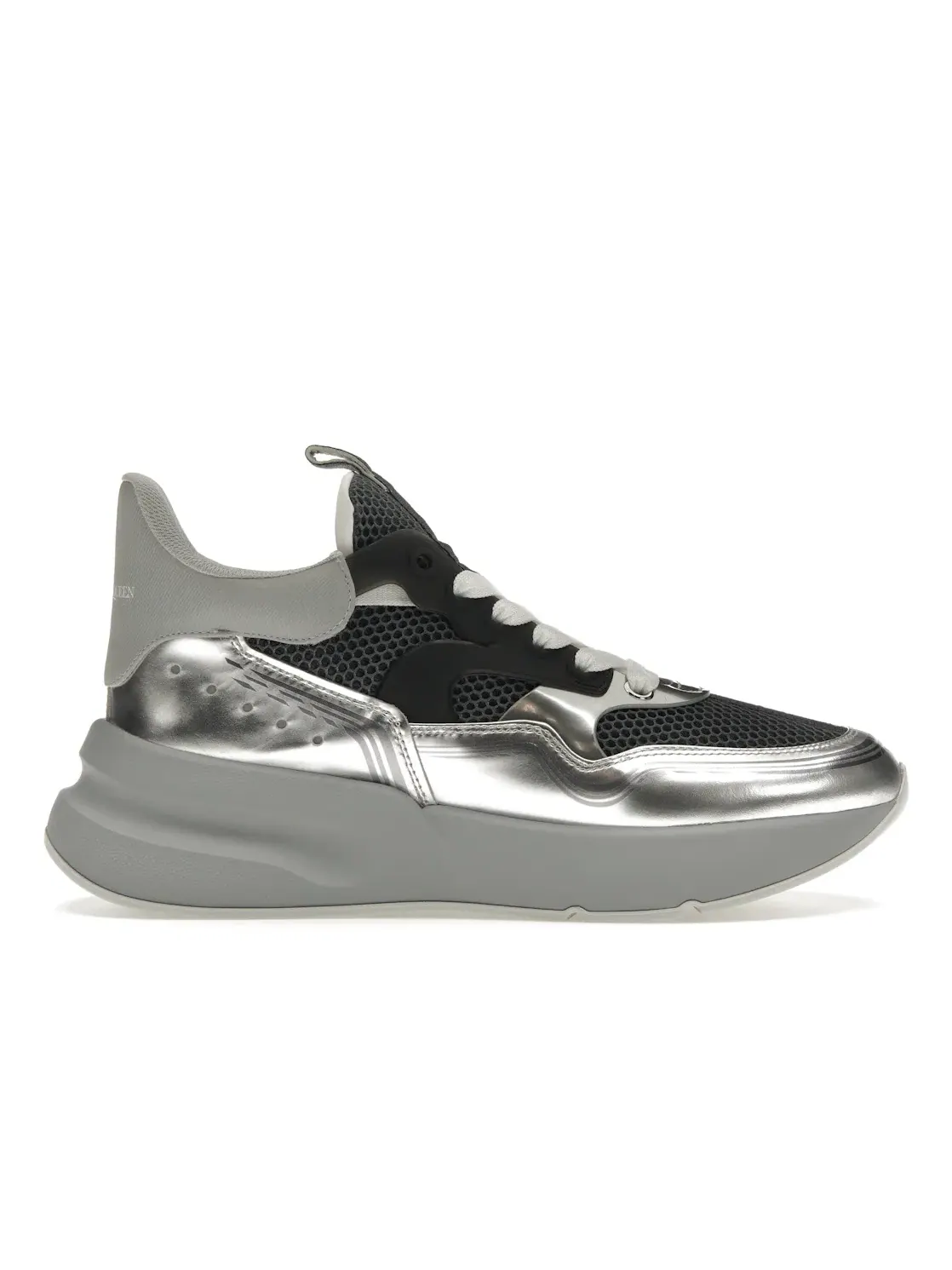 Мужские кроссовки Oversized Runner Alexander McQueen — изображение 1 из 4, черный/серый/серебристый