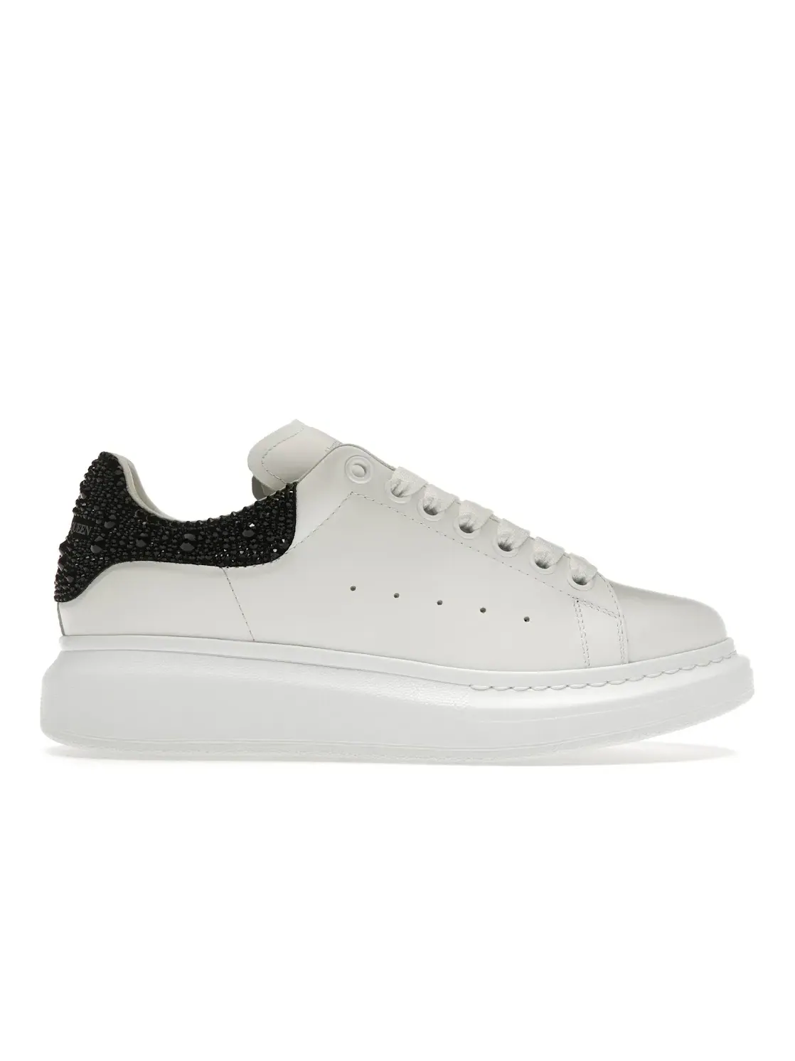Женские кроссовки с кристаллами Alexander McQueen Oversized Alexander McQueen — изображение 1 из 4, белый черный