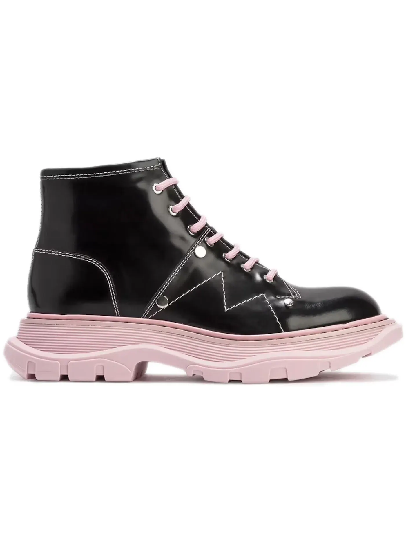Женские ботинки на шнуровке Tread Lace-Up Boot Alexander McQueen — изображение 1 из 1, черный/розовый
