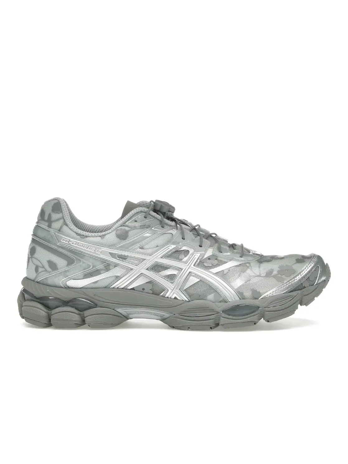 Мужские кроссовки Lifestyle с цветочным принтом ASICS Gel-Cumulus 16 ASICS — изображение 1 из 4, серый/серебристый