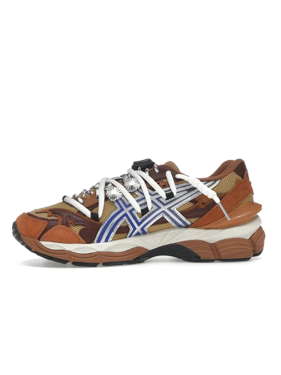 Мужские кроссовки Lifestyle с коллаборацией TOGA ASICS Gel-Cumulus 16 ASICS — изображение 3 из 4