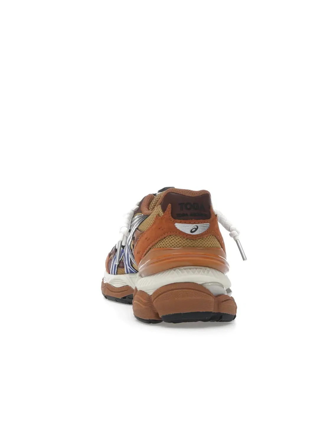 Мужские кроссовки Lifestyle с коллаборацией TOGA ASICS Gel-Cumulus 16 ASICS — изображение 4 из 4