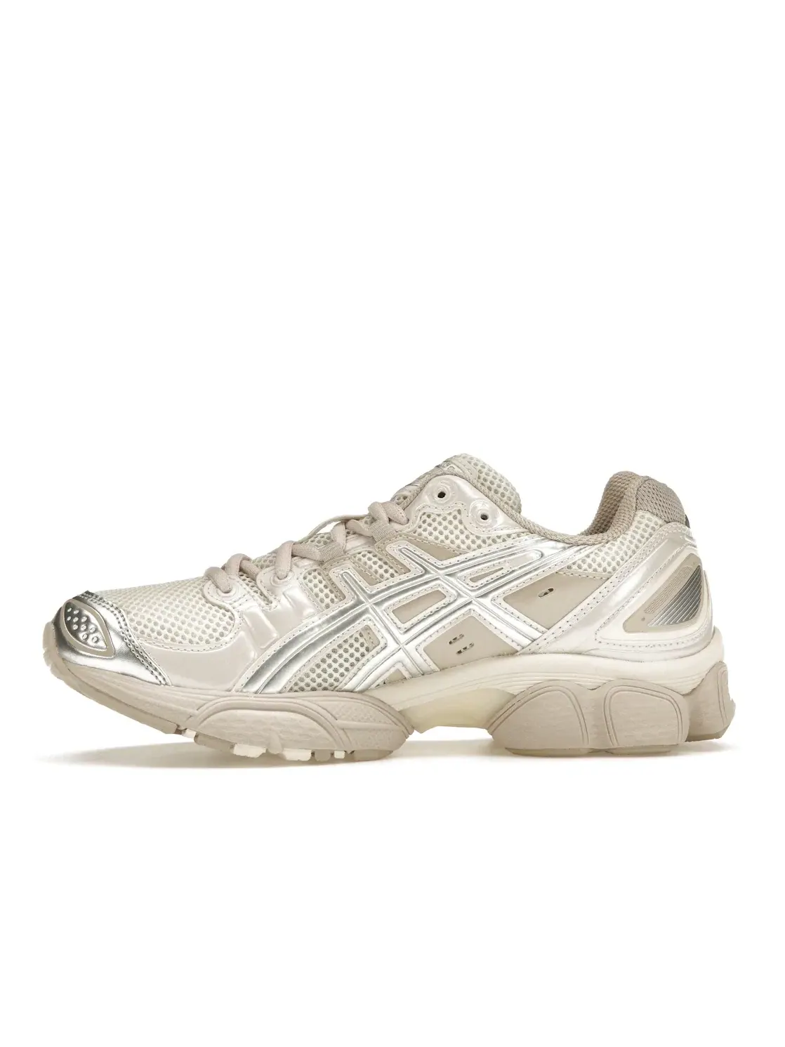 Женские кроссовки Lifestyle ASICS Gel-Nimbus 9 — изображение 3 из 4, кремовый бежевый