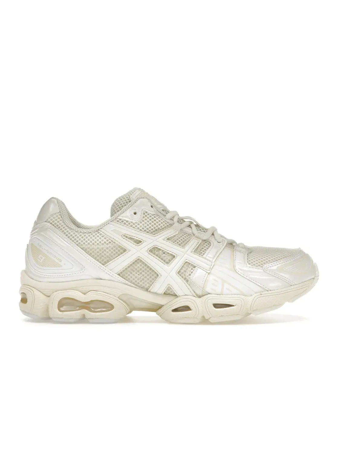 Мужские кроссовки Lifestyle ASICS Gel-Nimbus 9 — изображение 1 из 4, кремовый белый