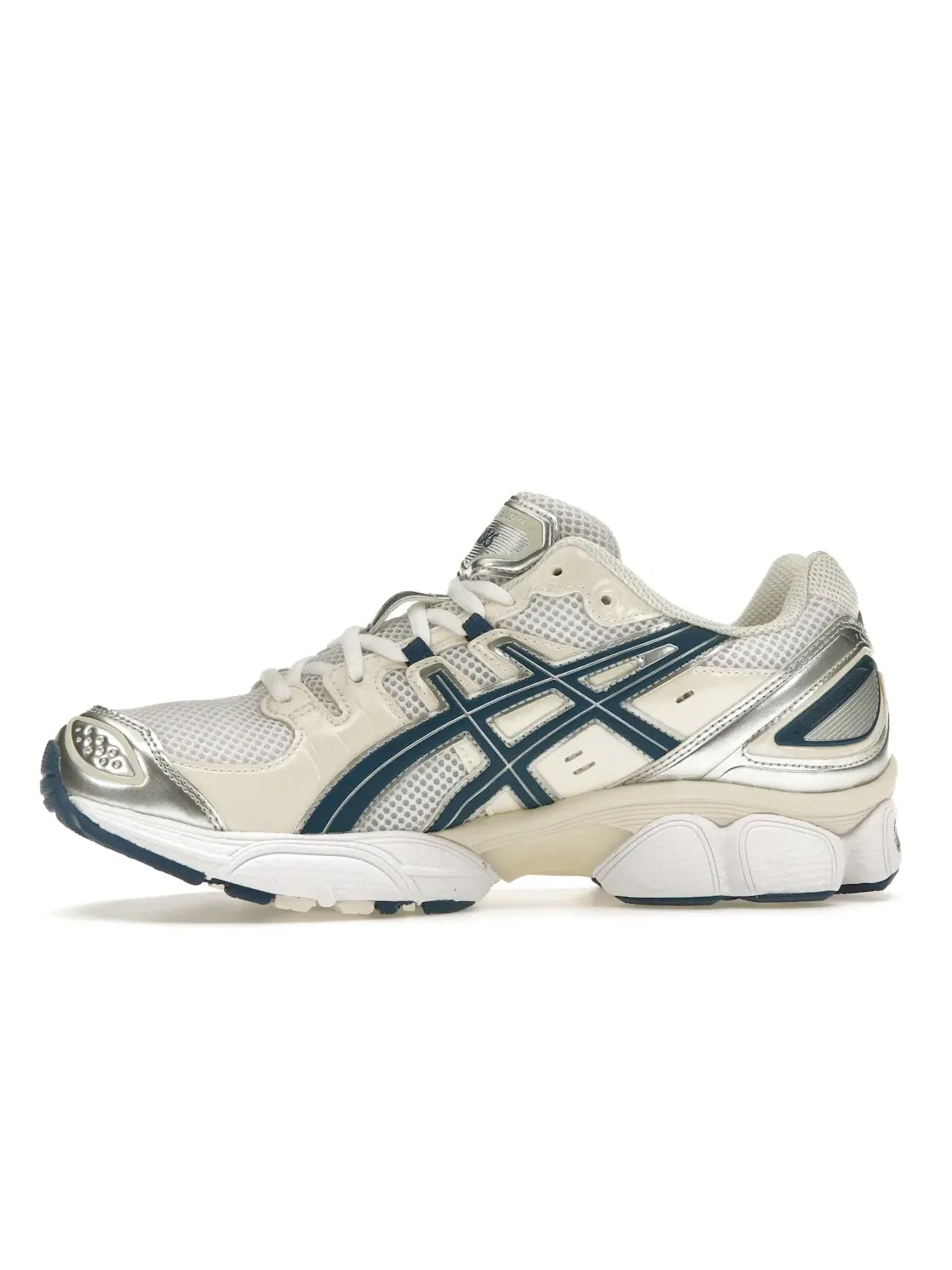 Женские кроссовки Lifestyle ASICS Gel-Nimbus 9 — изображение 3 из 4, белый светлый индиго