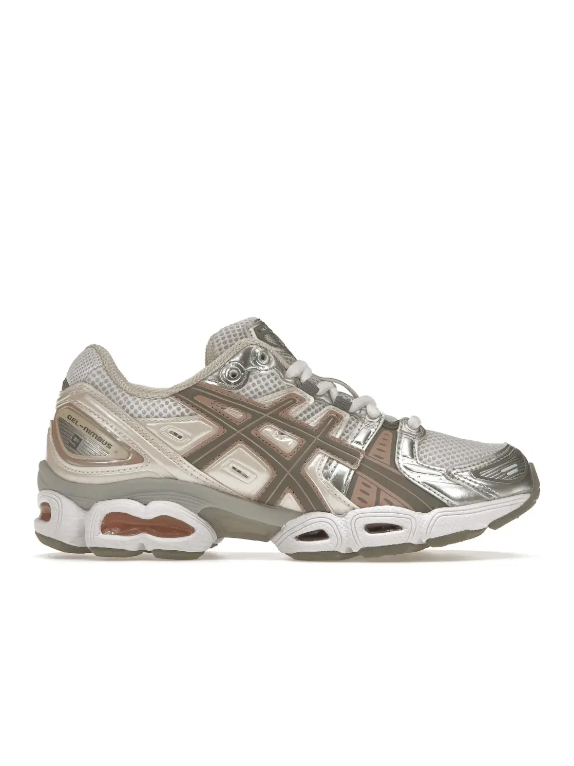 Женские кроссовки Lifestyle ASICS Gel-Nimbus 9 — изображение 1 из 4, белый