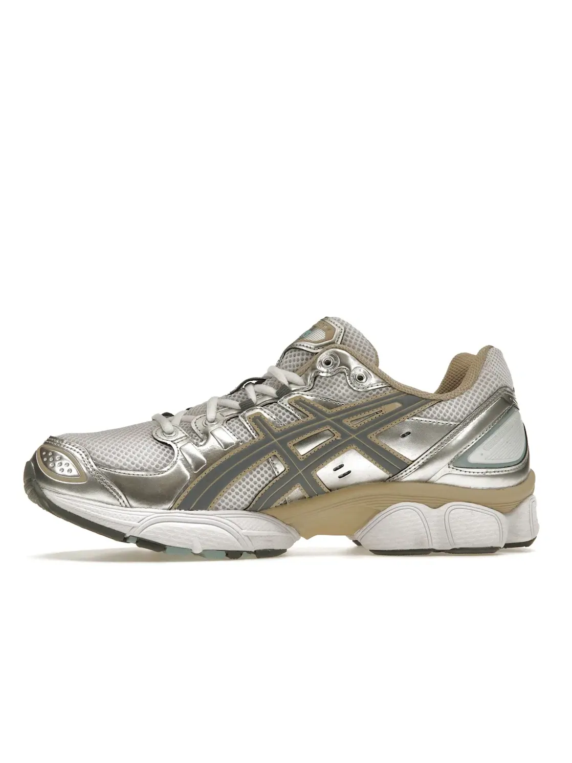 Кроссовки мужские lifestyle ASICS Gel-Nimbus 9 — изображение 3 из 4, белый серый