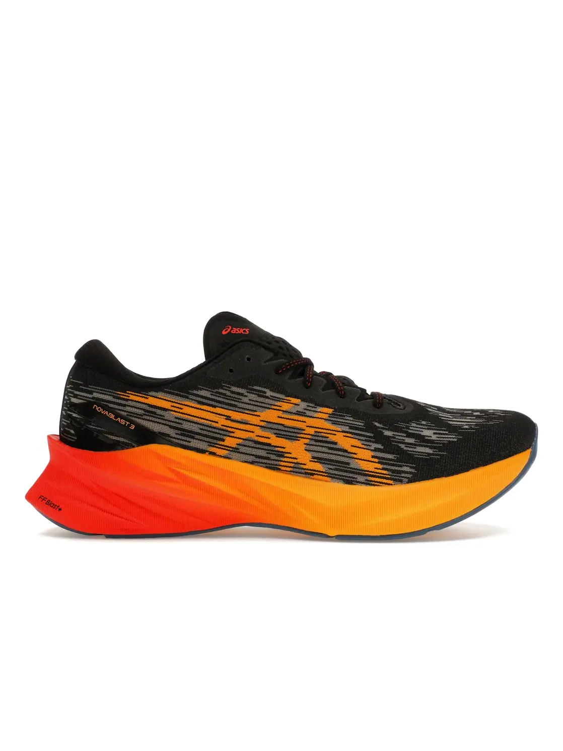 Мужские кроссовки беговые ASICS Novablast 3 — изображение 1 из 4, черный