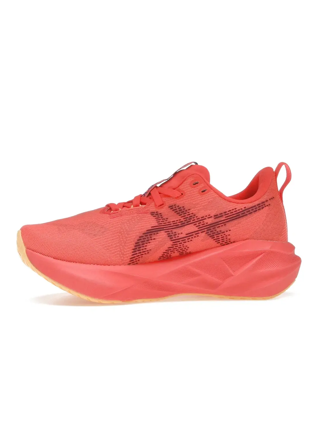 Мужские кроссовки для бега ASICS Novablast 5 — изображение 3 из 4, красный фиолетовый