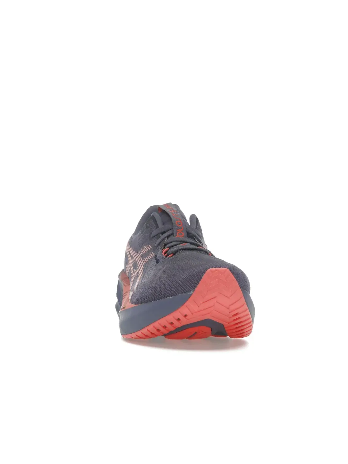 Мужские кроссовки для бега ASICS Novablast 5 — изображение 2 из 4, фиолетовый