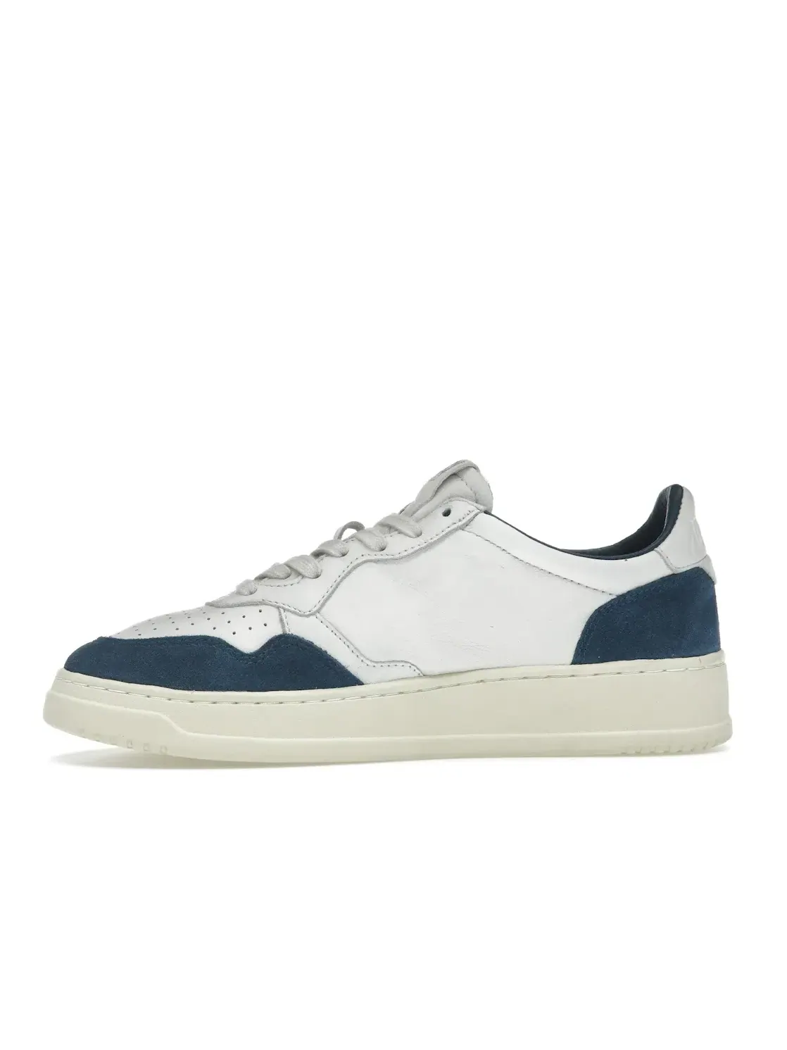 Мужские кроссовки кожаные Autry Medalist Leather Low Autry — изображение 3 из 4, белый