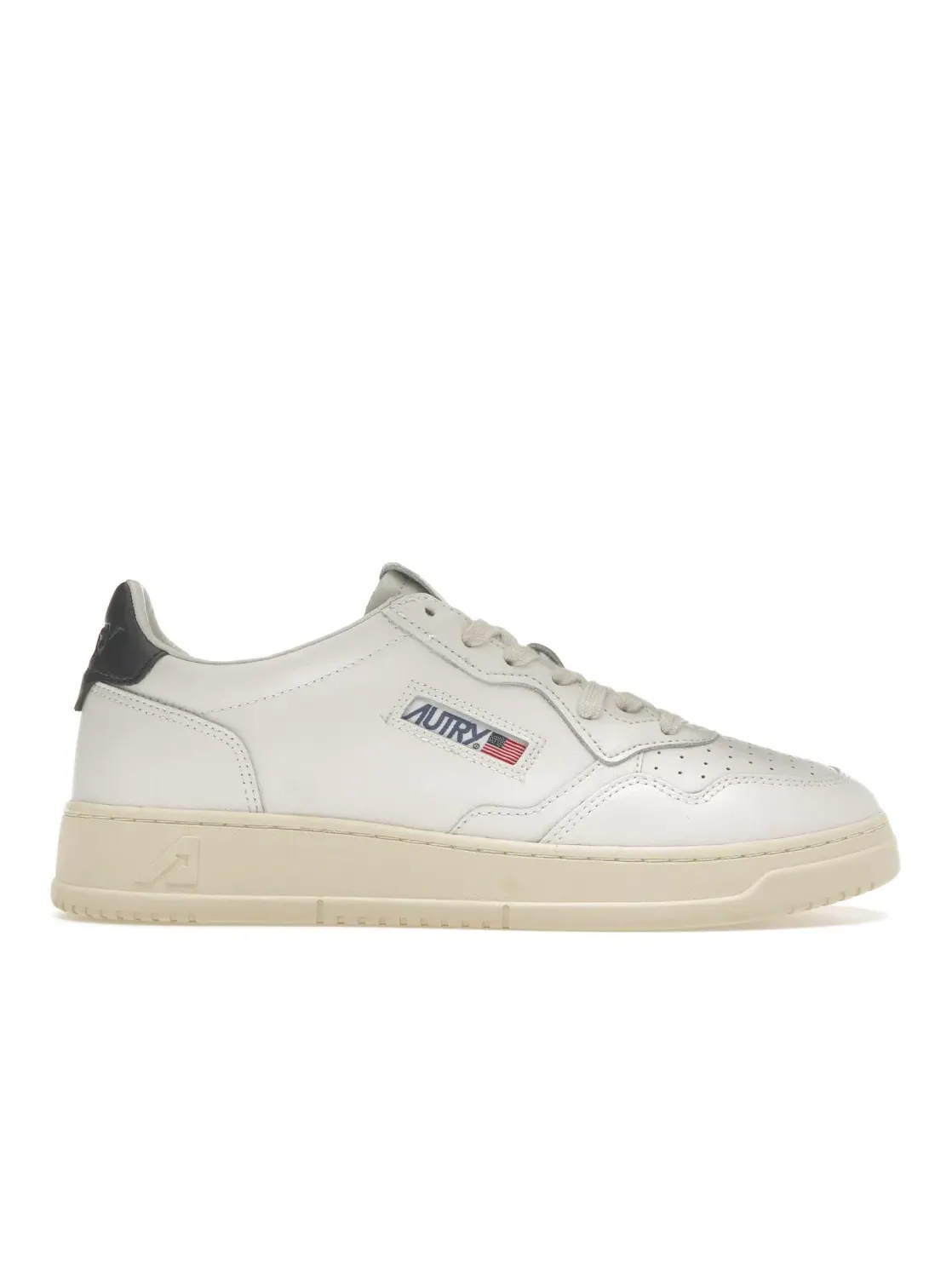 Мужские кроссовки Lifestyle Autry Medalist Leather Low — изображение 1 из 4