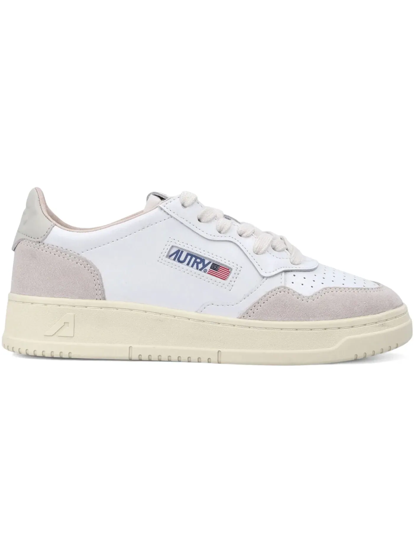 Женские кроссовки Lifestyle Autry Medalist Leather Low — изображение 1 из 1, белый